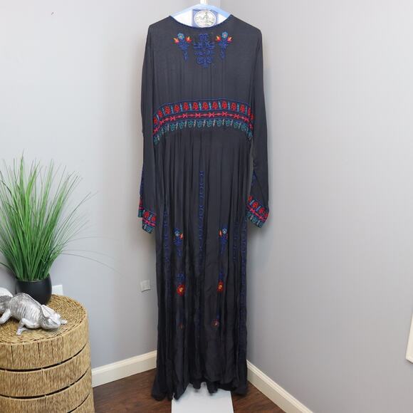 Biya by Johnny Was Navy Embroidered Maxi Dress Long Sleeve Boho Size L - Picture 2 of 3